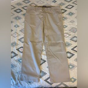 Dockers - Men's Signature Khaki athletic fit - 27.5 inseam